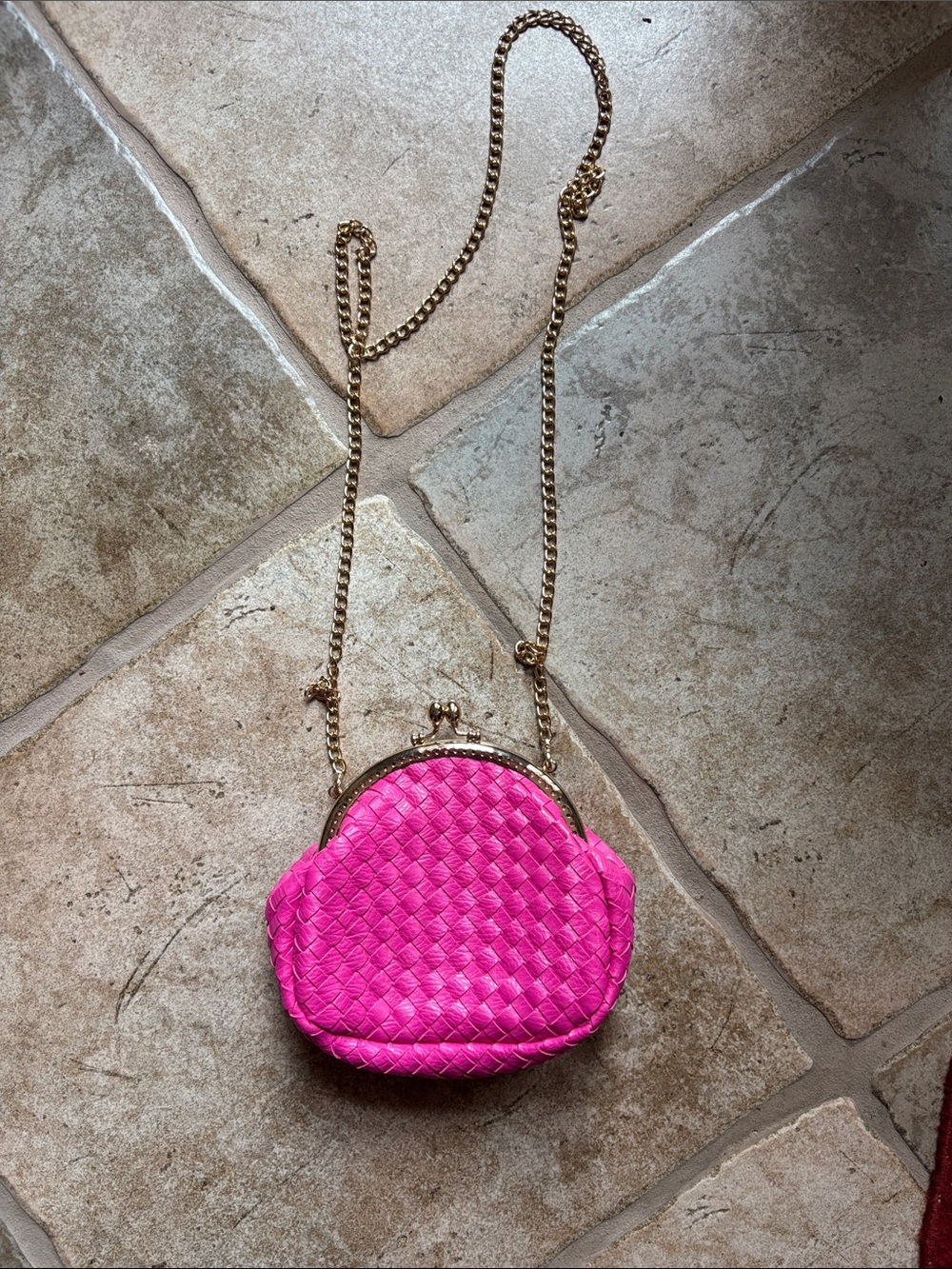 Diane Bailey Women's Pink Woven Crossbody Bag with Gold Chain